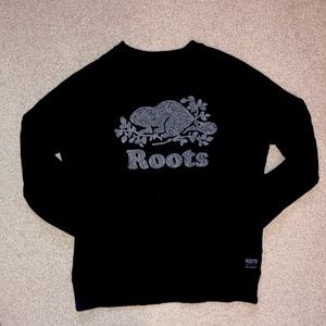 Black Roots crewneck sweater